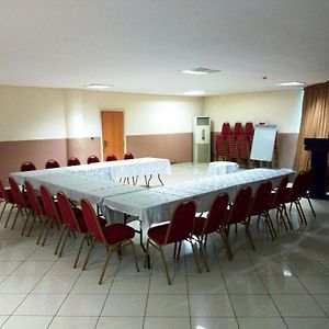Room In Lodge - Golden Royale Hotel